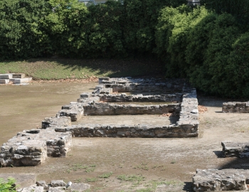 Β' Αρχαίο Θέατρο